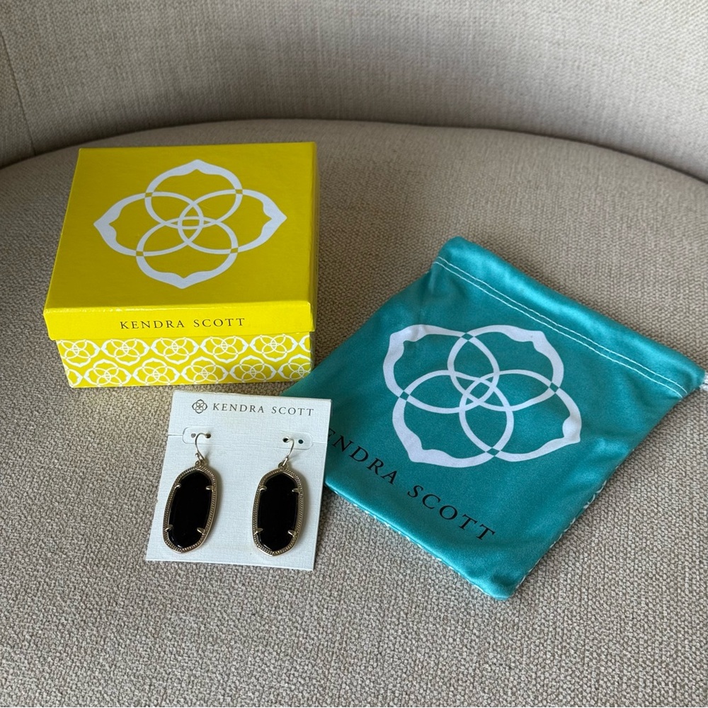 Kendra Scott Elle Gold Drop Earrings